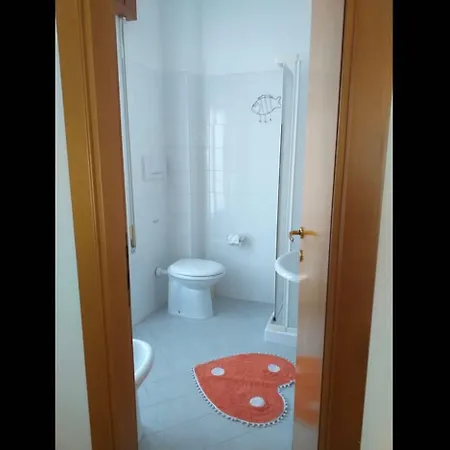 Spacious Double By The Sea Bed & Breakfast Pineto