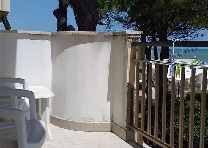 Couette-café Spacious Double By The Sea 3*